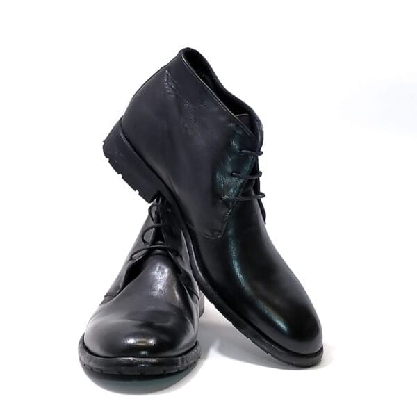 Leather men's ankle boot