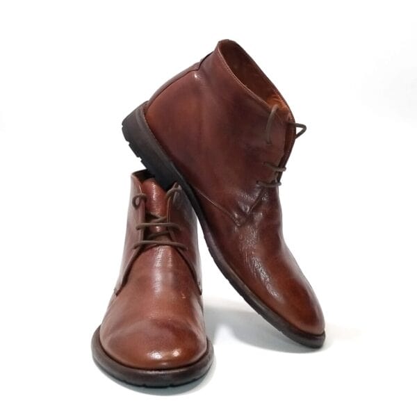 Leather men's ankle boot