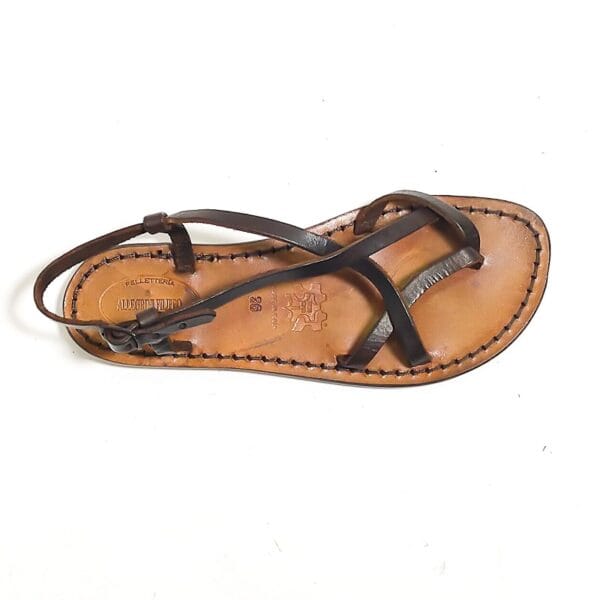 Women's leather thong sandal - Image 2