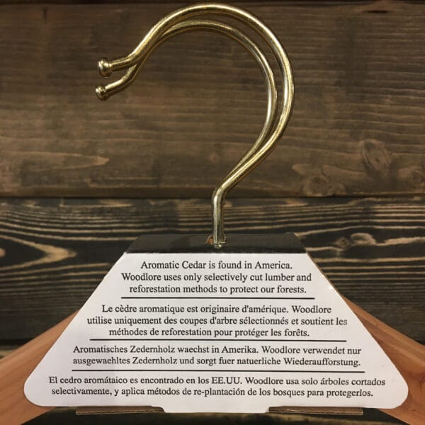 WOODEN HANGERS - Image 4