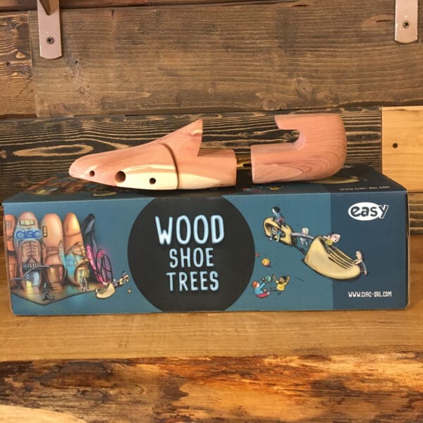 Tendiscarpe in legno di cedro - immagine 4