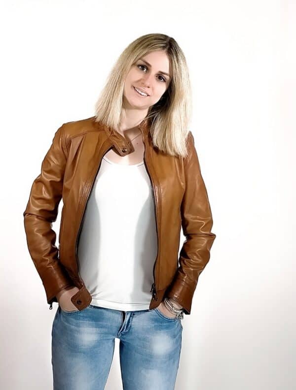 Hand-buffered Gaya Tuscany women's leather jacket - Image 2