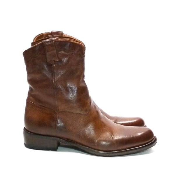 Women's leather ankle boot - Image 3