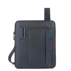 Fabric bag carrying the Piquadro Air pads®