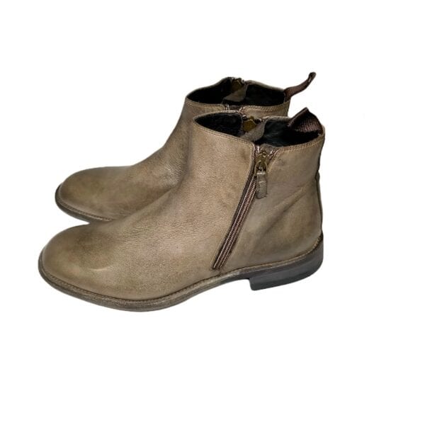 Men's ankle boot in leather - Image 5