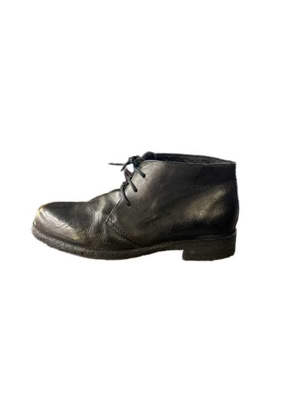 Woman's ankle boot in buffalo leather
