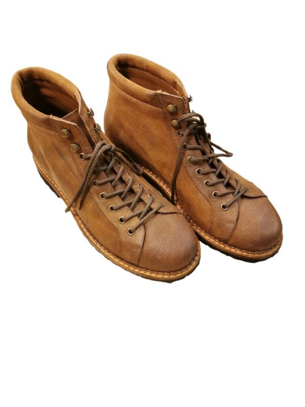 Men's leather lace-up boot