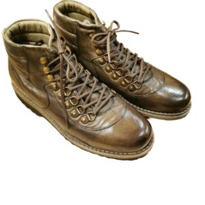 Men's leather lace-up boot