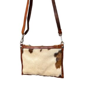 Campomaggi leather Diaspro line shoulder bag