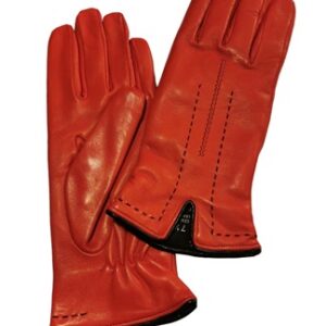 Women's leather glove with stitching detail