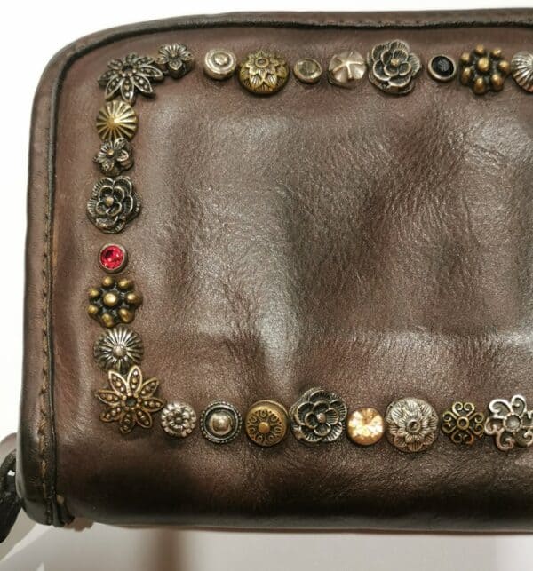 Campomaggi studded leather wallet - Image 4