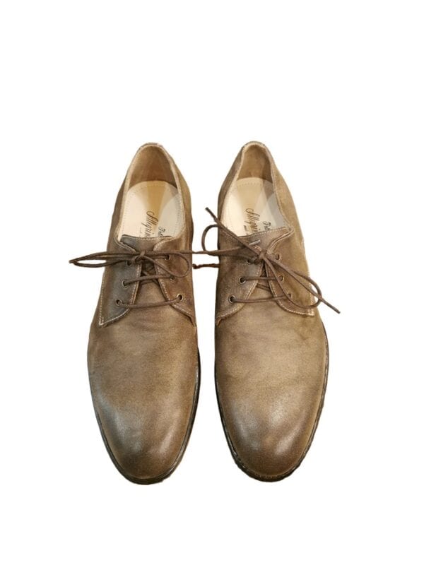Scarpa stringata da uomo in pelle effetto Nabuk - immagine 2
