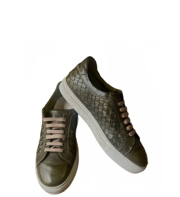 Men's woven sneaker