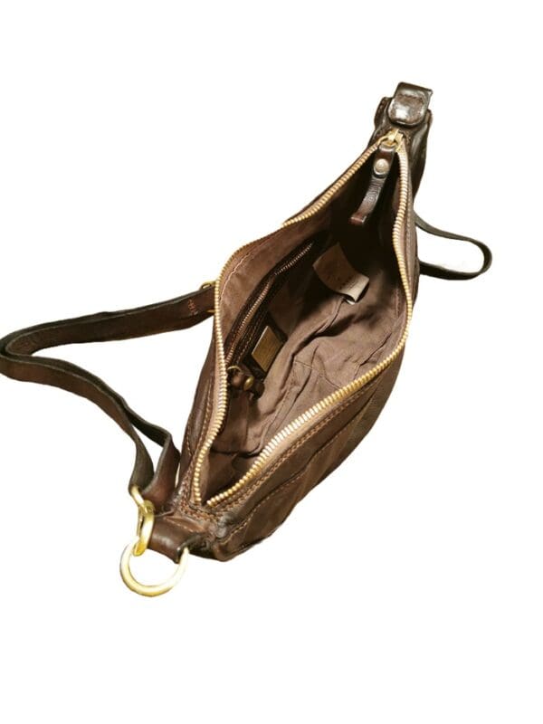 Campomaggi half-moon bag - Image 3