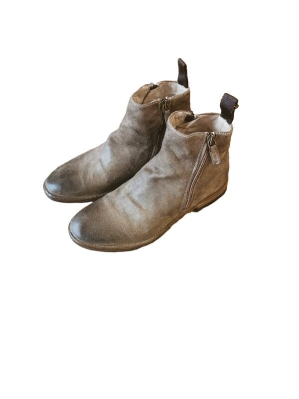 Stivaletto da donna con zip in pelle rovesciato - immagine 5