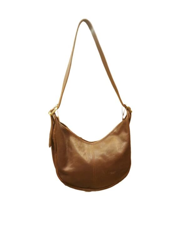 Borsa a mezzaluna in pelle